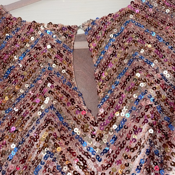 Sequined Dress with Removable Sash - Picture 3 of 6